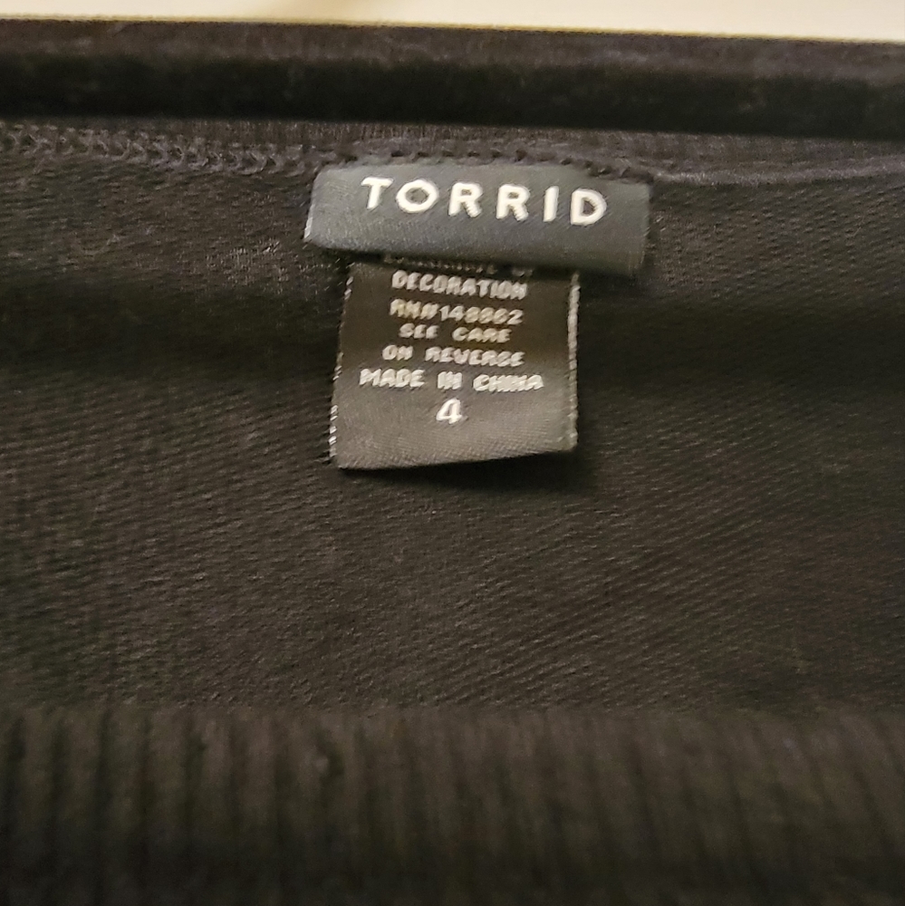 Torrid Sweater With Black Lace up Detail. - Picture 3 of 3
